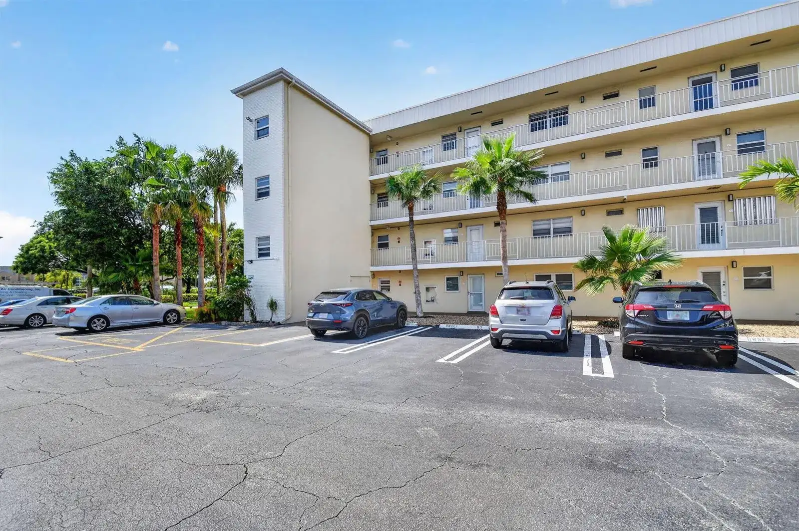 2515 NE 1st Court # 4020, Boynton Beach FL 33435 photo 2
