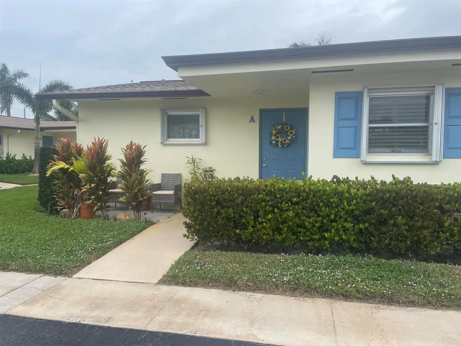 2864 E Crosley Dr Drive E # A, West Palm Beach FL 33415