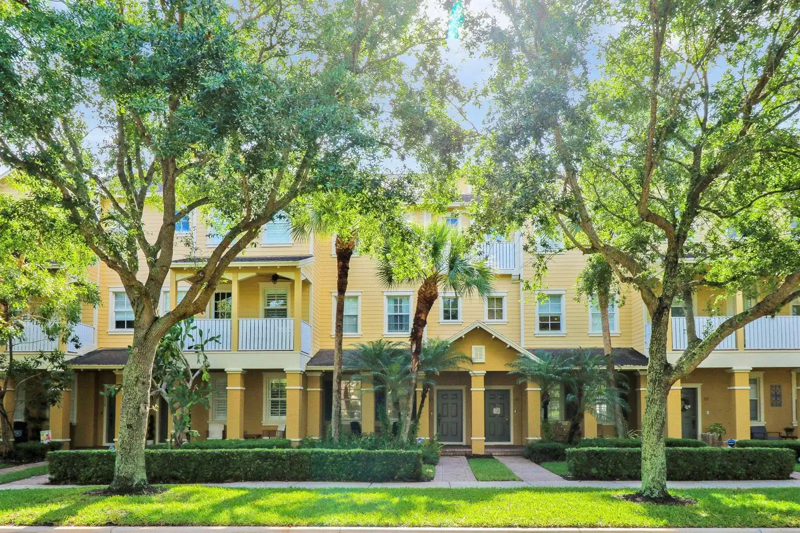 123 E Thatch Palm Circle, Jupiter FL 33458