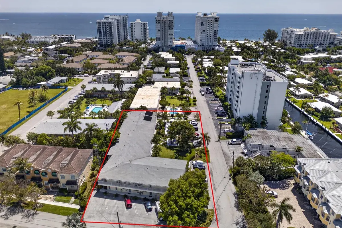3201 SE 10th Street # A11, Pompano Beach FL 33062