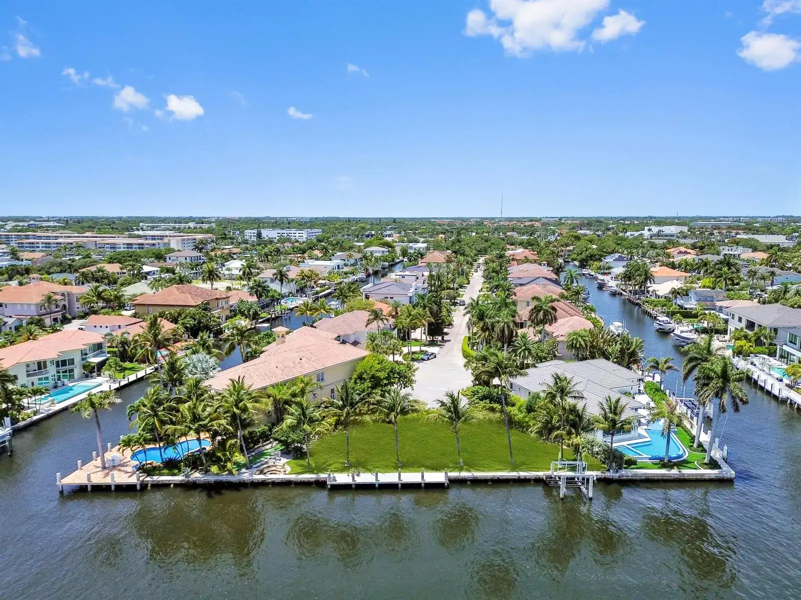 976 Banyan Drive, Delray Beach FL 33483 photo 2