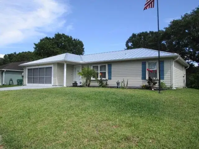 732 Bayfront Terrace, Sebastian FL 32958 photo 2