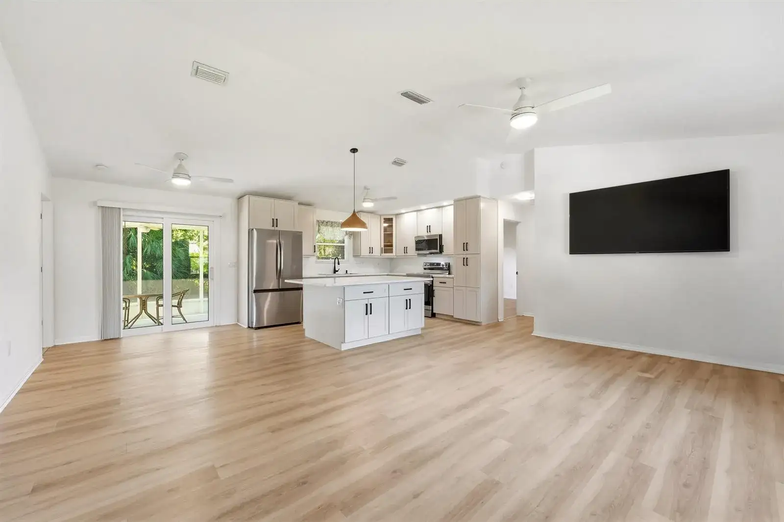 732 Bayfront Terrace, Sebastian FL 32958 photo 5