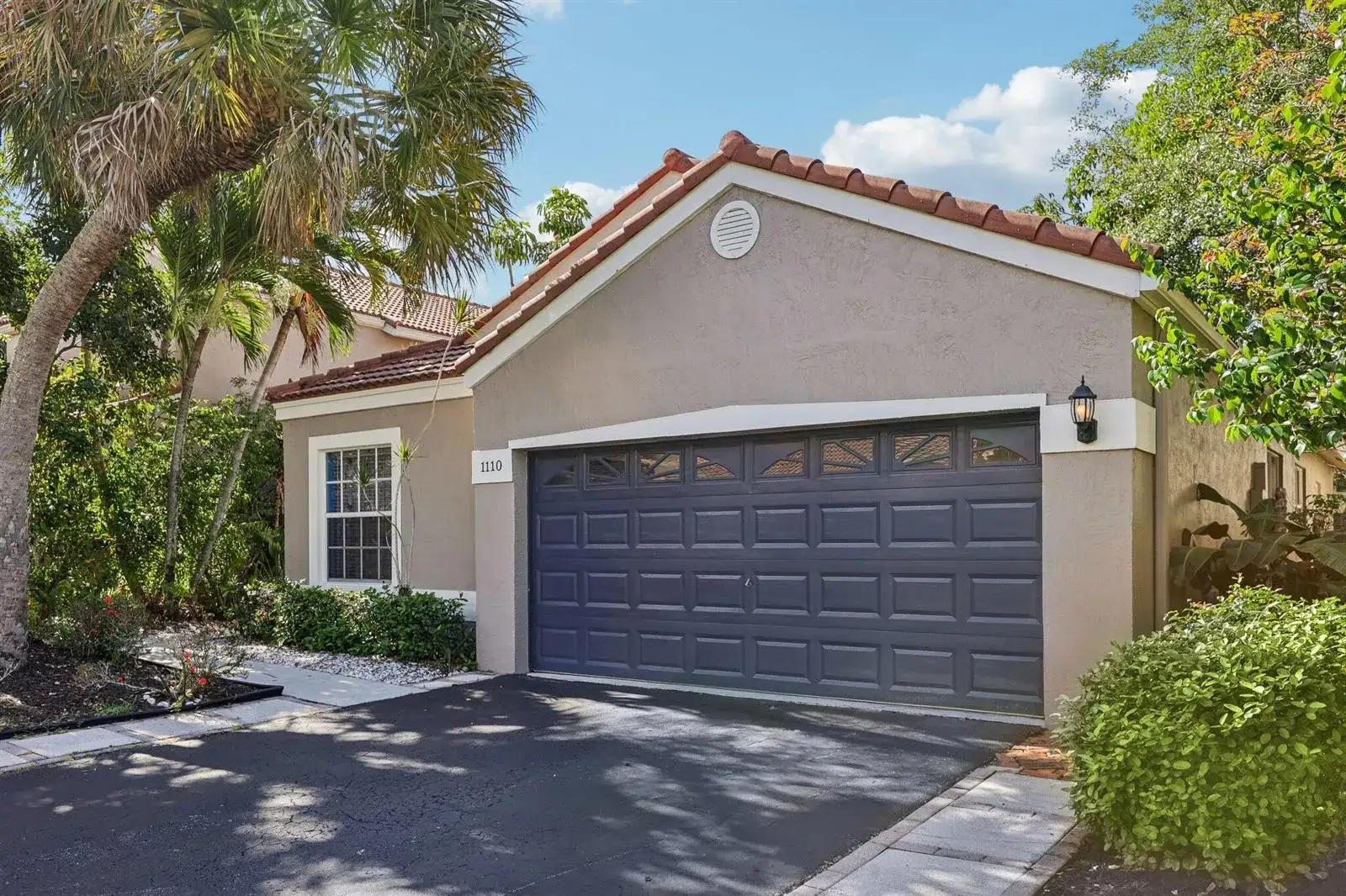 1110 NW 105th Way, Plantation FL 33322 photo 2