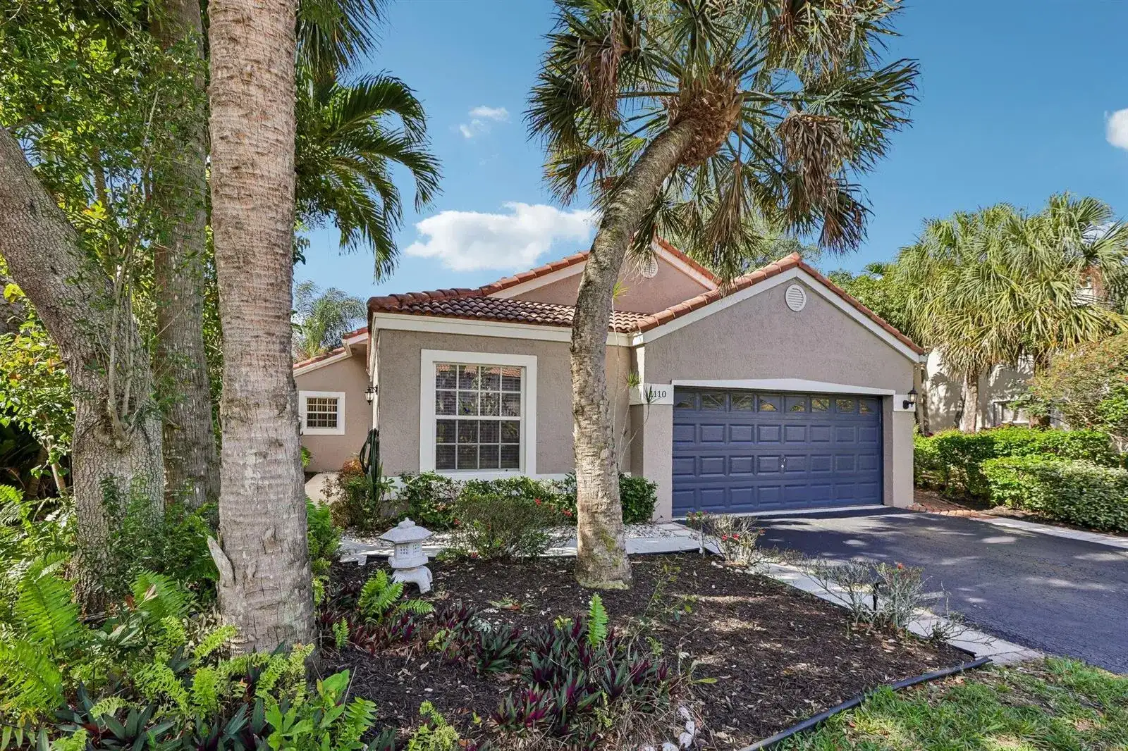 1110 NW 105th Way, Plantation FL 33322 photo 4