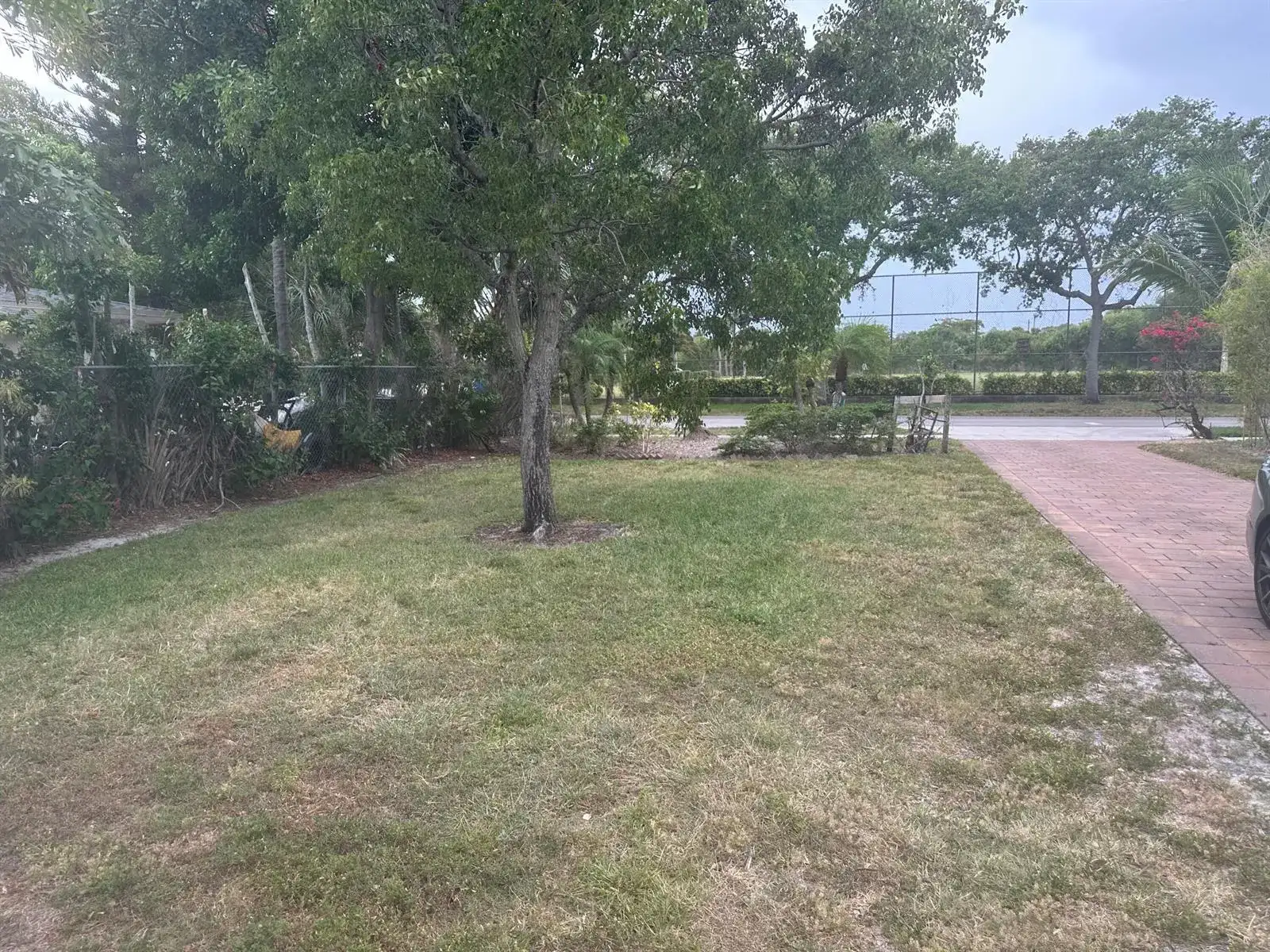 729 SE 2nd Avenue, Delray Beach FL 33483 photo 3