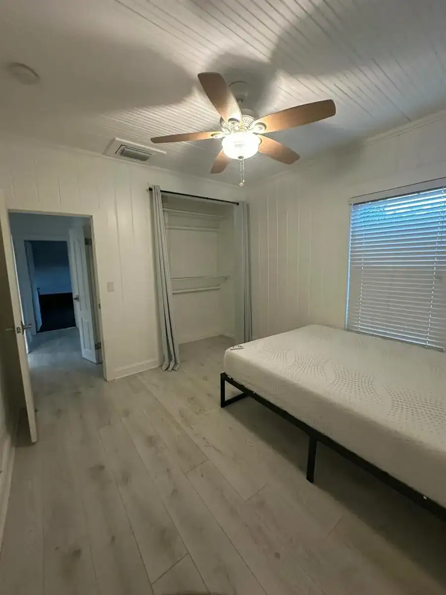 729 SE 2nd Avenue, Delray Beach FL 33483 photo 4