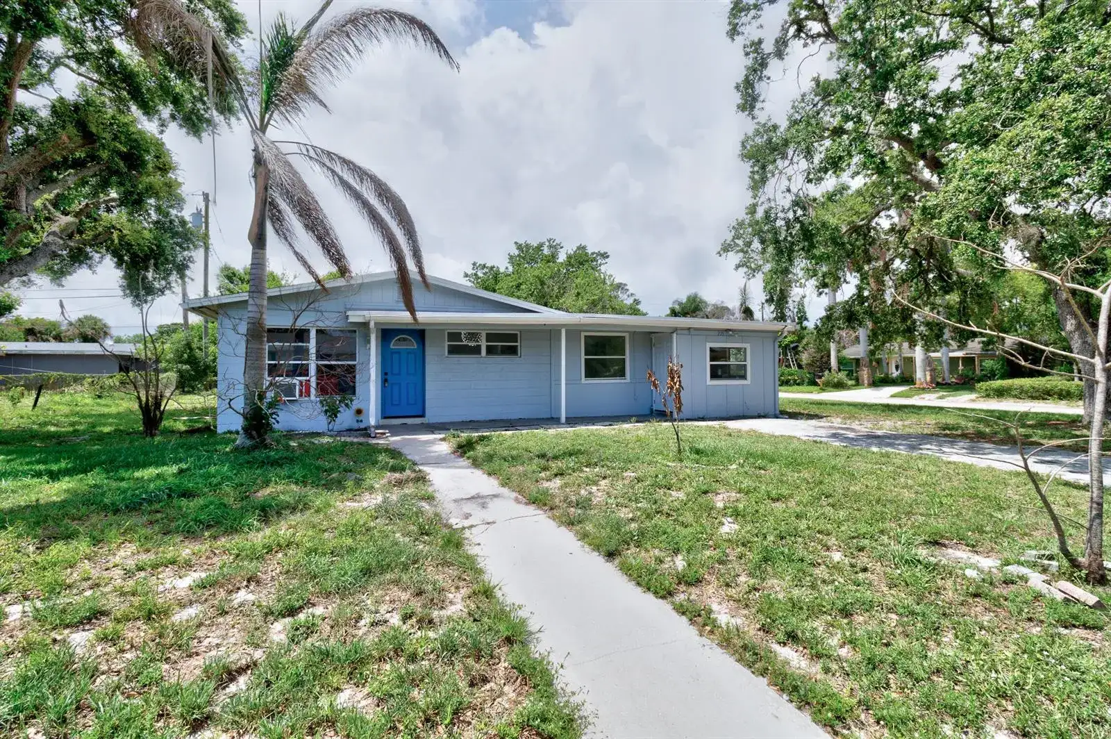 775 SW 4th Pl Place SW, Vero Beach FL 32962 photo 3