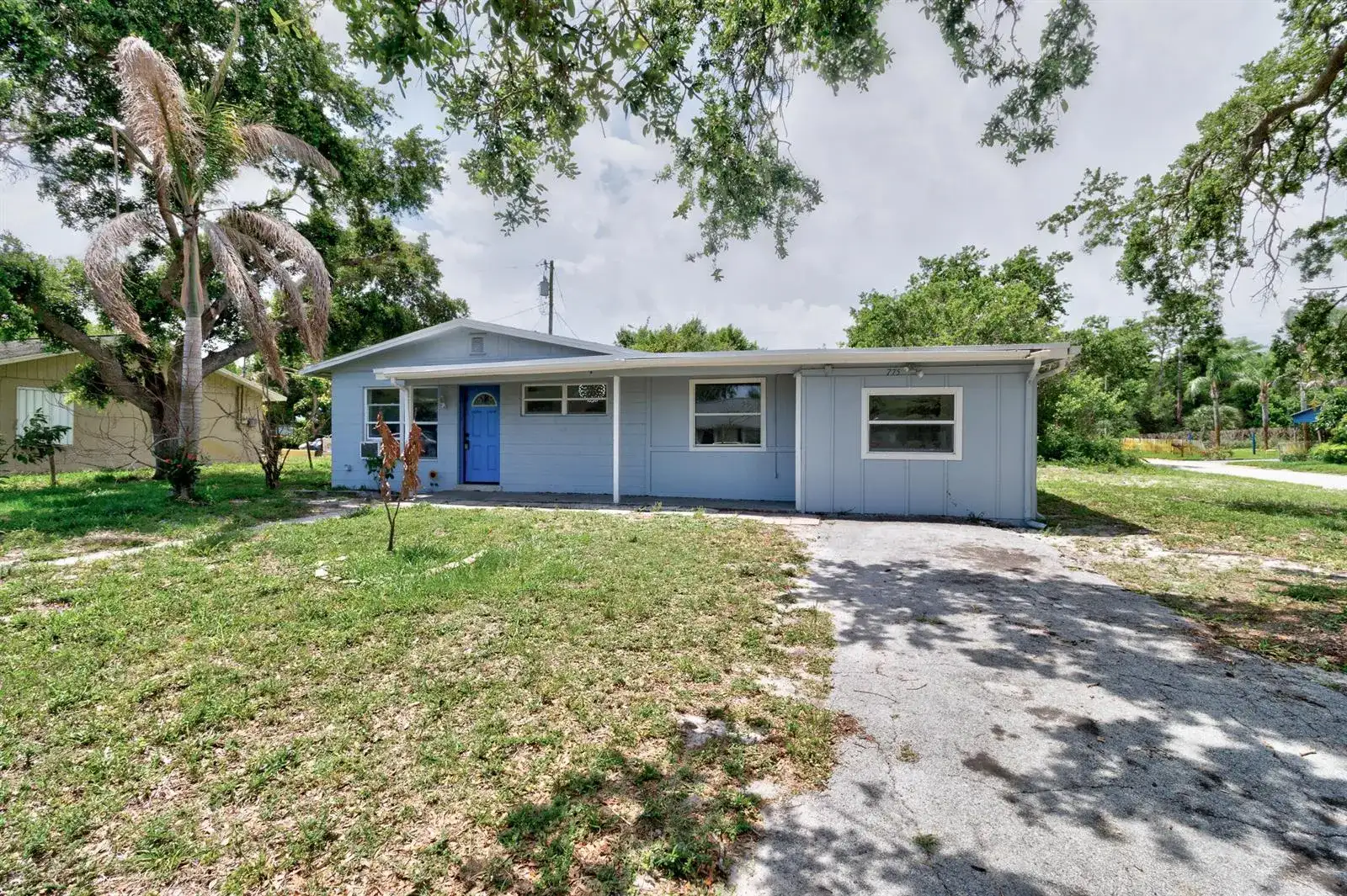 775 SW 4th Pl Place SW, Vero Beach FL 32962 photo 4
