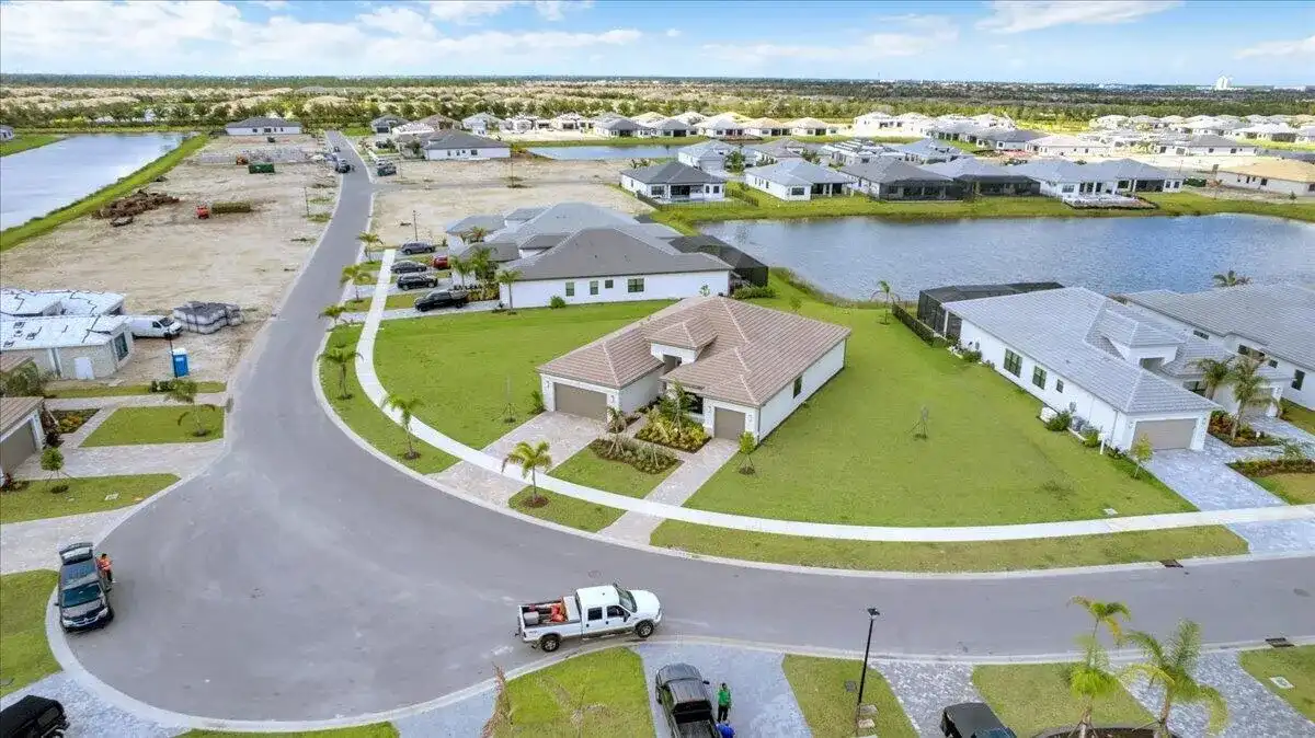 12227 SW Twin Springs Drive, Port St. Lucie FL 34987
