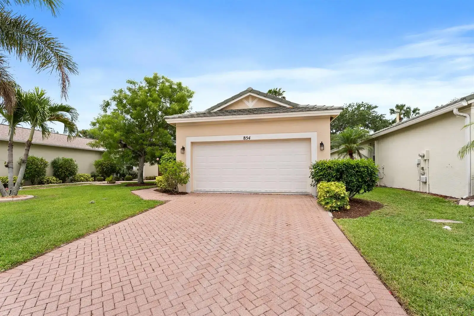 854 SW Rocky Bayou Terrace, Port St. Lucie FL 34986 photo 2