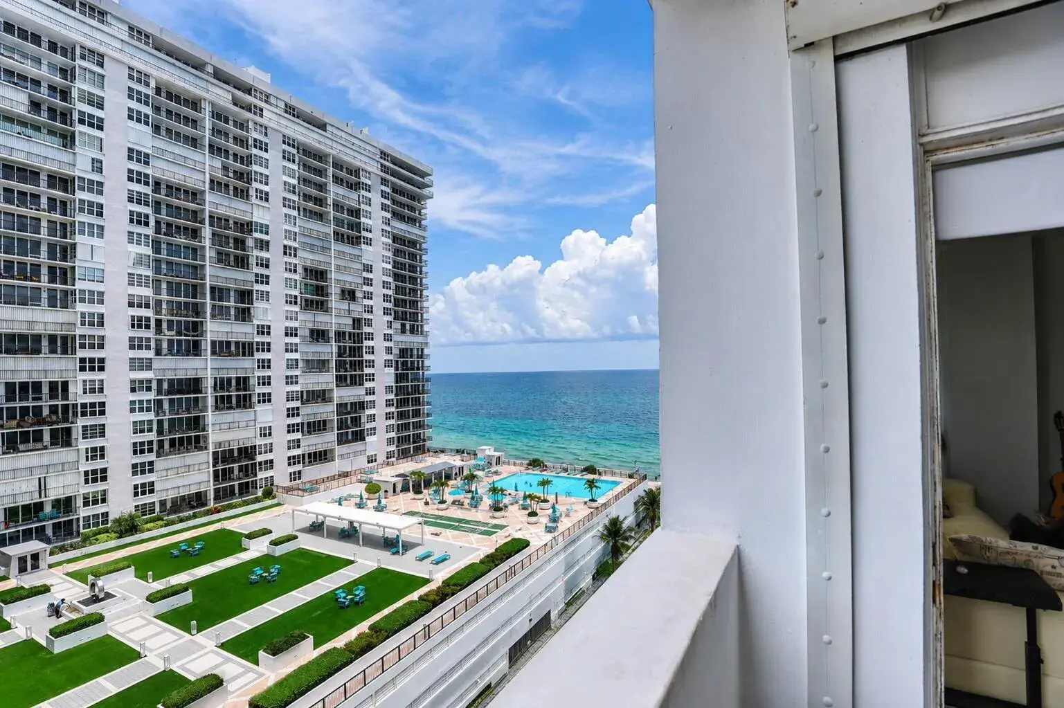 4250 Galt Ocean Drive # 9g, Fort Lauderdale FL 33308