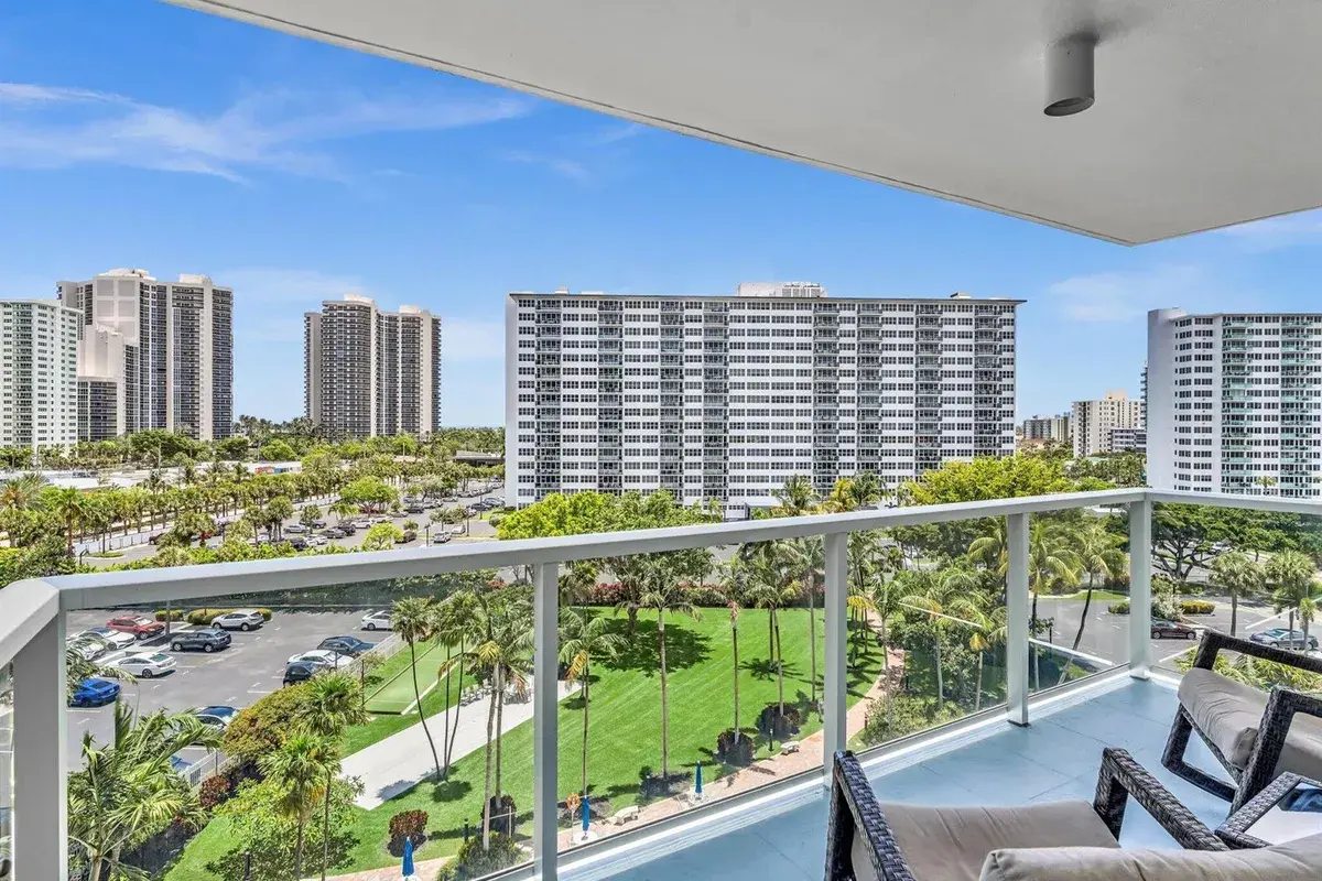 3300 NE 36th Street # 721, Fort Lauderdale FL 33308