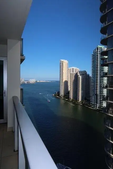 2 bedroom 2 bath Residential for sale at 300 S Biscayne Boulevard # T1902, Miami FL 33131