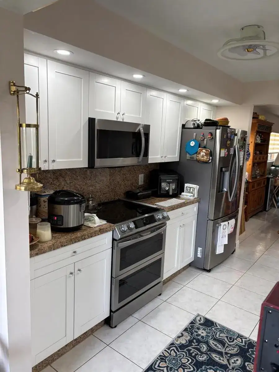 800 SW 142nd # 401n, Pembroke Pines FL 33027 photo 4