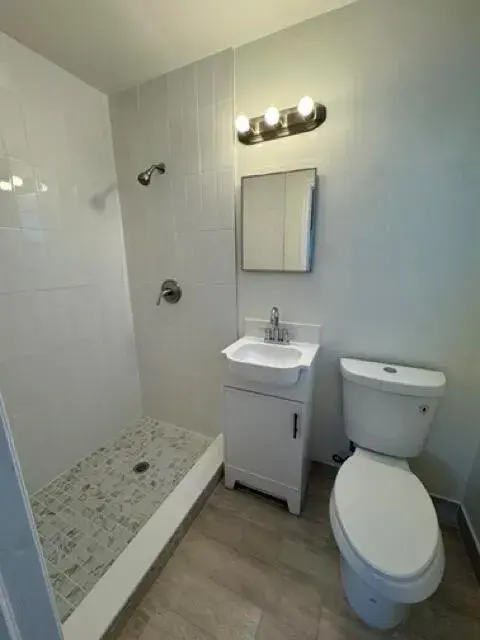 1325/1329/1333 NE 5th Terrace # 1, Fort Lauderdale FL 33304