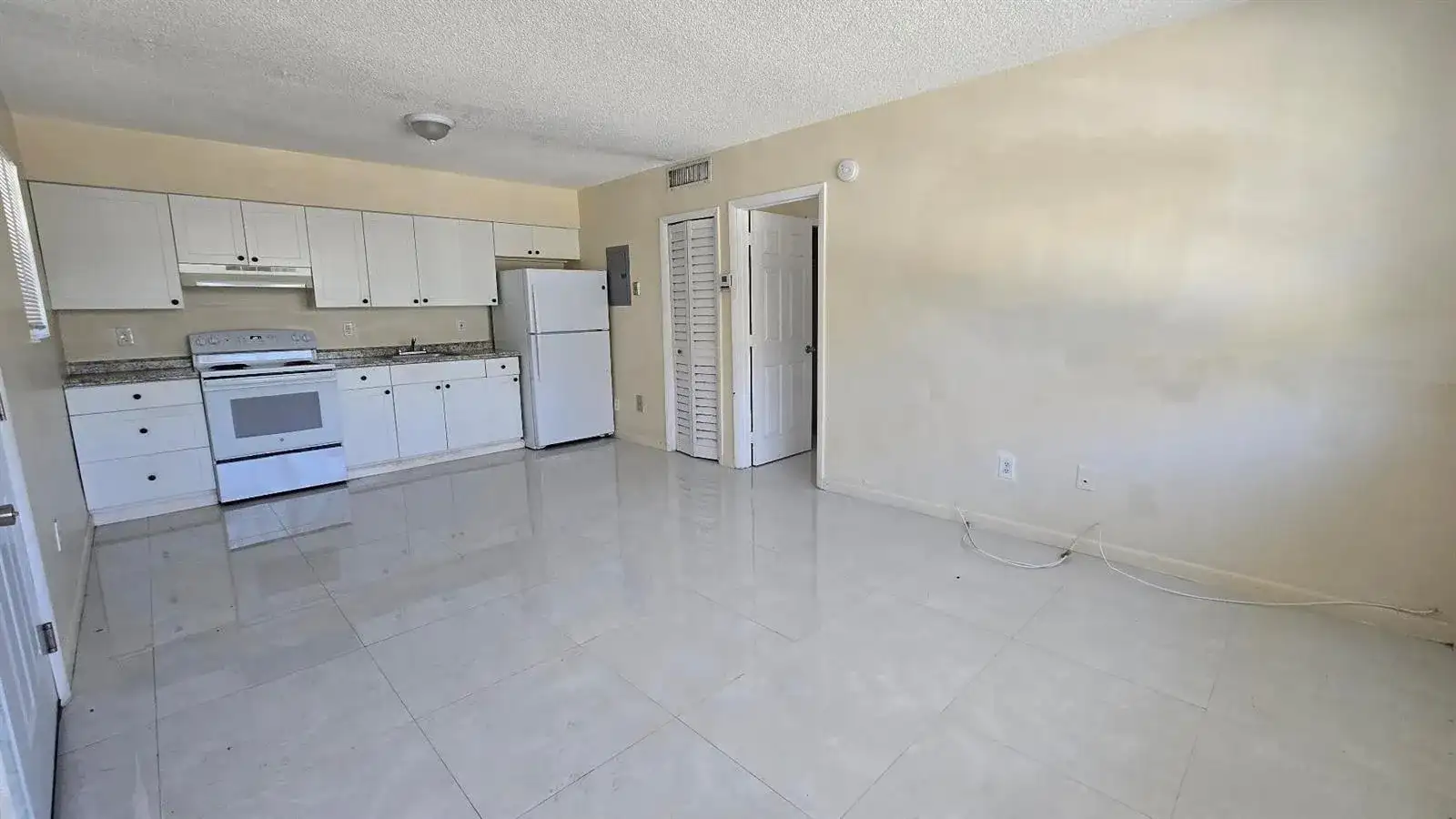 1290 NE 142nd Street # 2, North Miami FL 33161 photo 2
