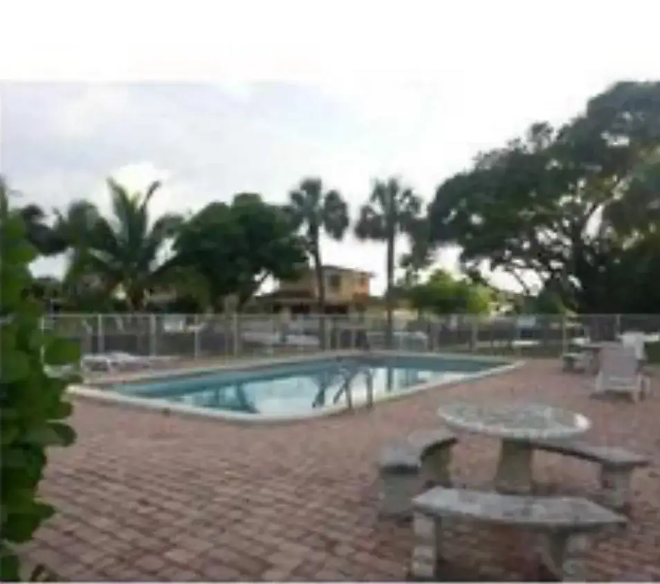 151 SE 6th Avenue # 12, Pompano Beach FL 33060 photo 4