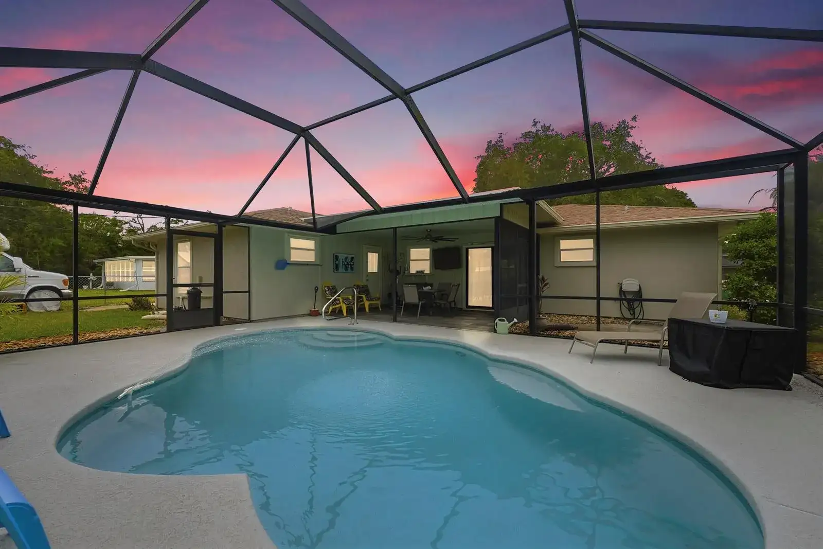 670 Nobles Street, Sebastian FL 32958 photo 2