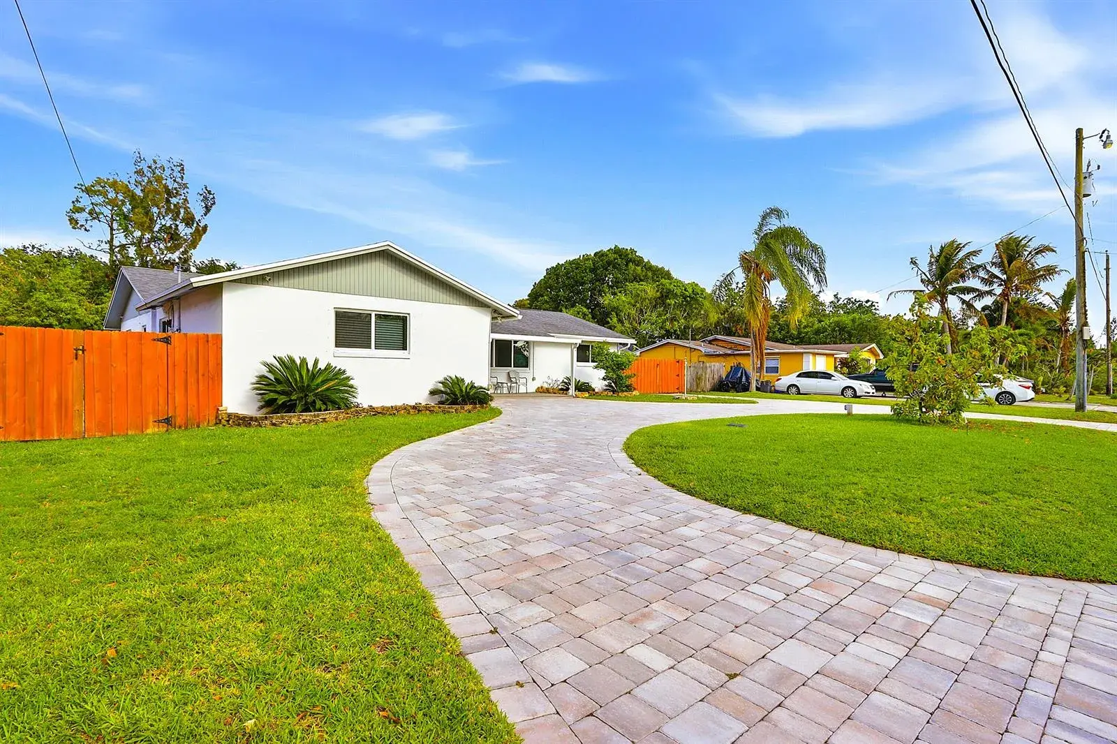 1212 Concord Avenue, West Palm Beach FL 33417 photo 2