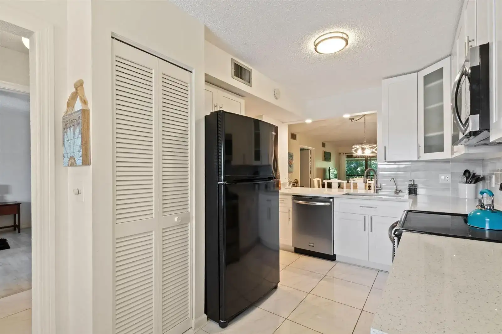 5380 Cedar Lake Drive # 304, Boynton Beach FL 33437 photo 4