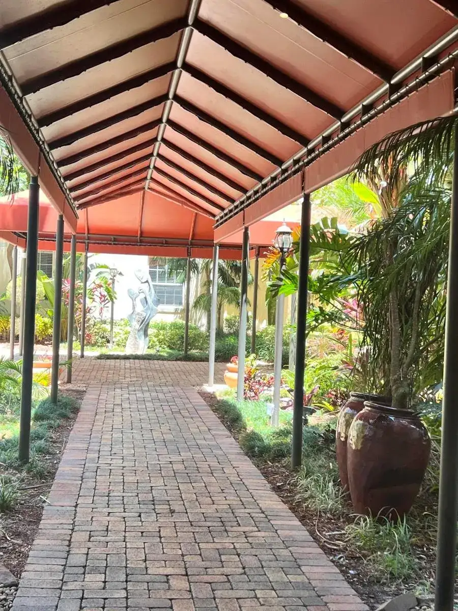 651 Okeechobee Boulevard # 706, West Palm Beach FL 33401 photo 5