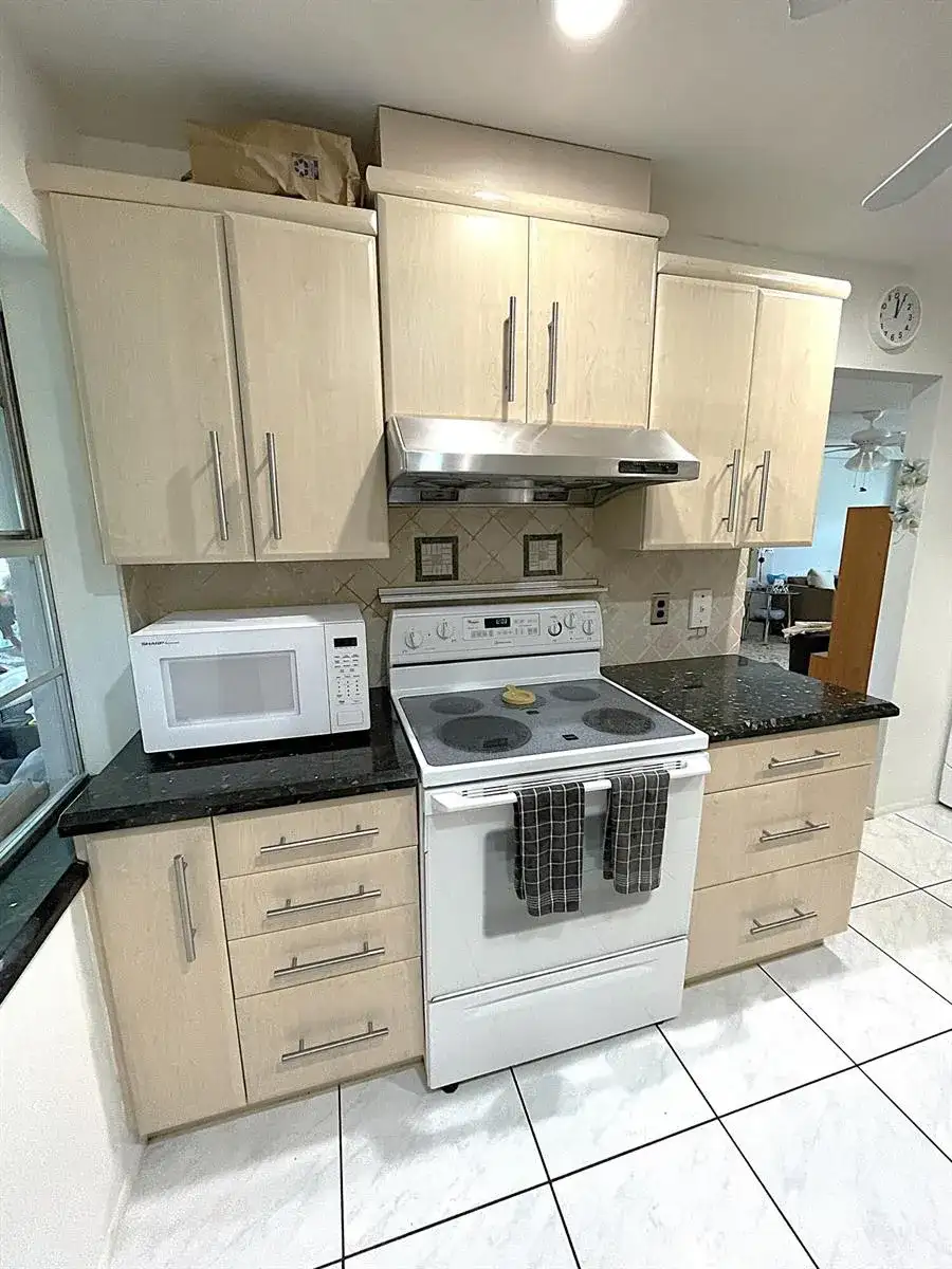 2431 Del Aire Boulevard # d, Delray Beach FL 33445 photo 4