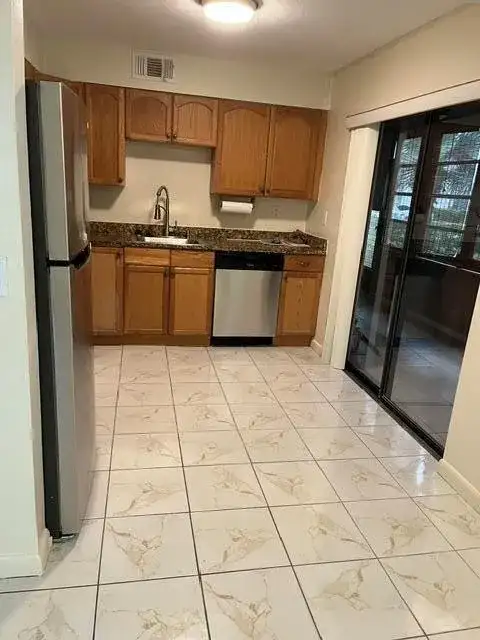 207 Capri E # 207, Delray Beach FL 33484 photo 2