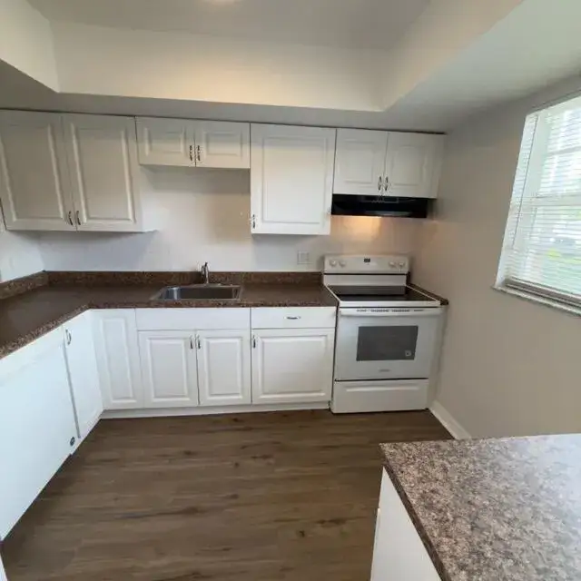 1900 S Kanner Hwy Highway Apt 102, Stuart FL 34994