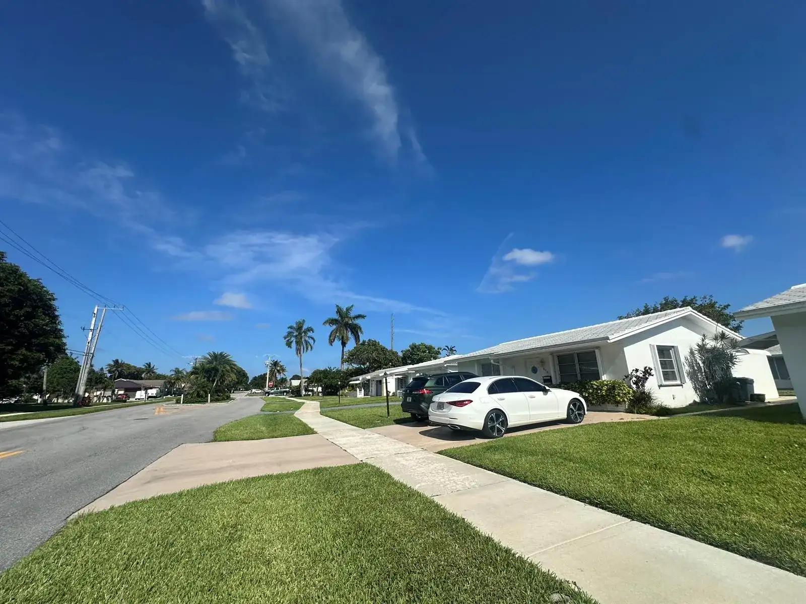 806 Ocean Drive, Boynton Beach FL 33426 photo 2
