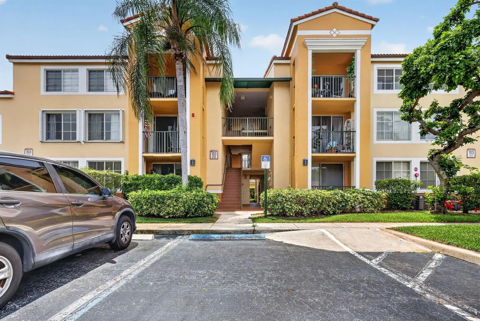 103 Yacht Club Way # 205, Hypoluxo FL 33462 photo 3