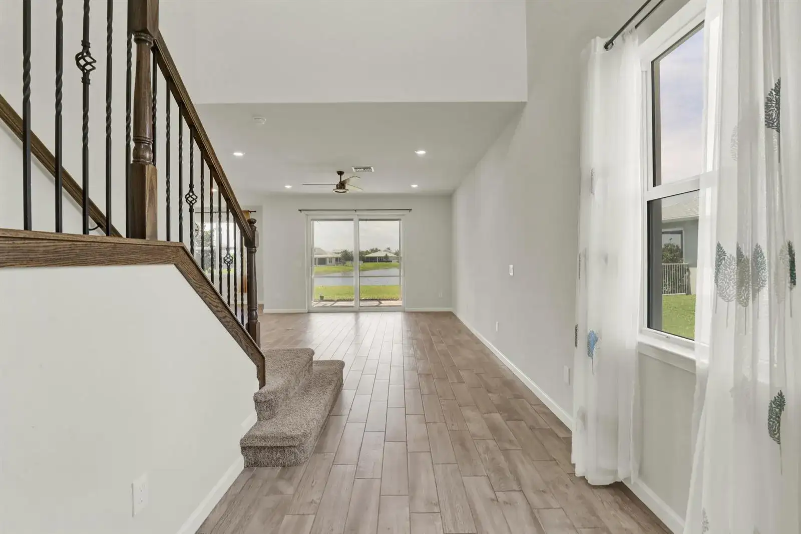 10484 SW Captiva Drive, Port St. Lucie FL 34987 photo 5