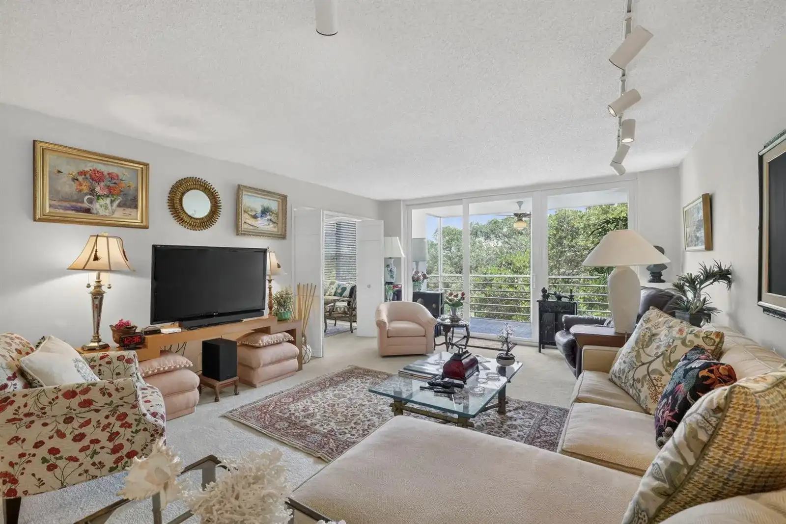 3900 Oaks Clubhouse Drive # 410, Pompano Beach FL 33069