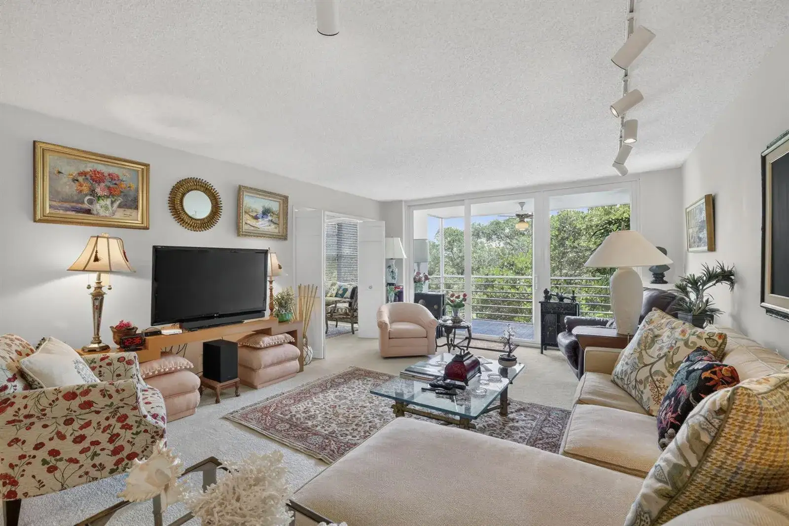 3900 Oaks Clubhouse Drive # 410, Pompano Beach FL 33069