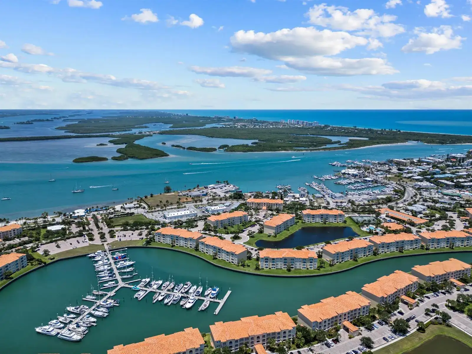 24 Harbour Isle Drive W # 106, Fort Pierce FL 34949 photo 2