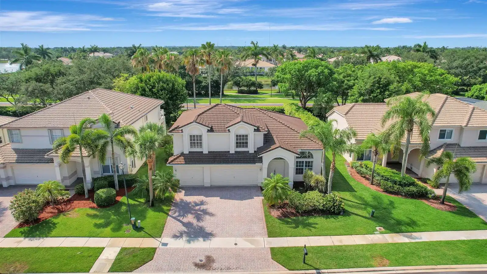 4190 Bahia Isle Circle, Wellington FL 33449