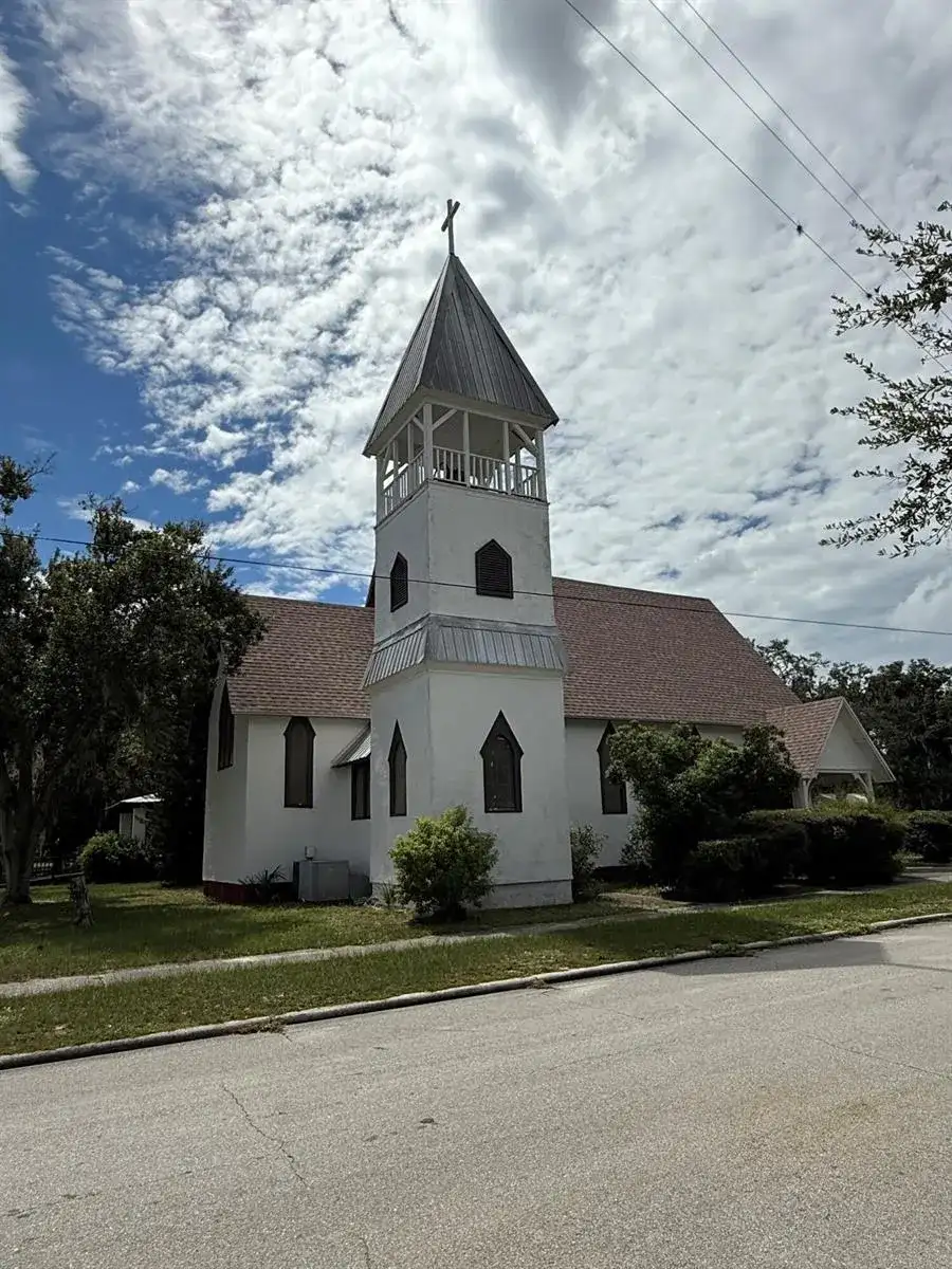 18 E Pleasant Street, FL 33825 photo 4