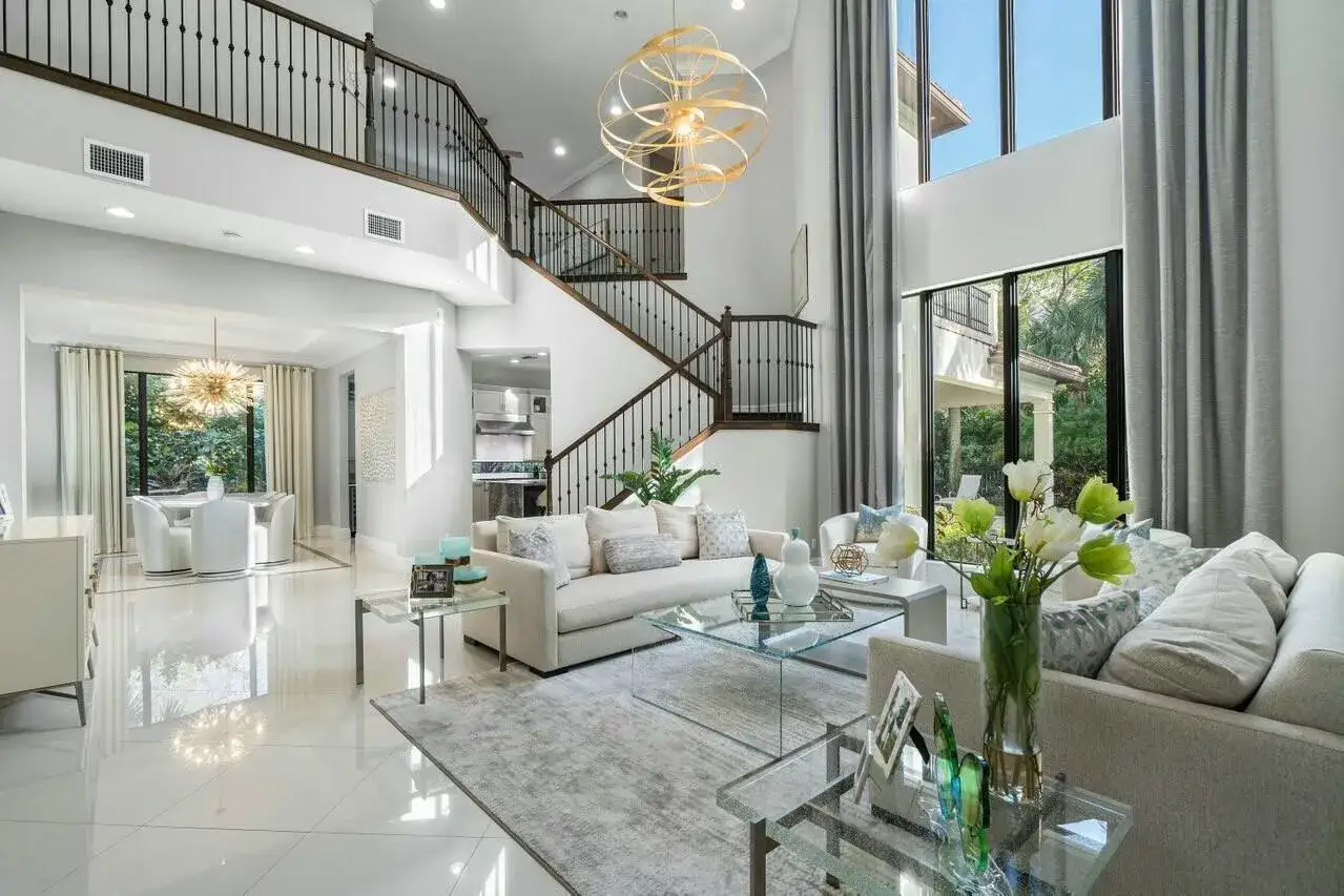 130 Gardenia Isles Drive, Palm Beach Gardens FL 33418