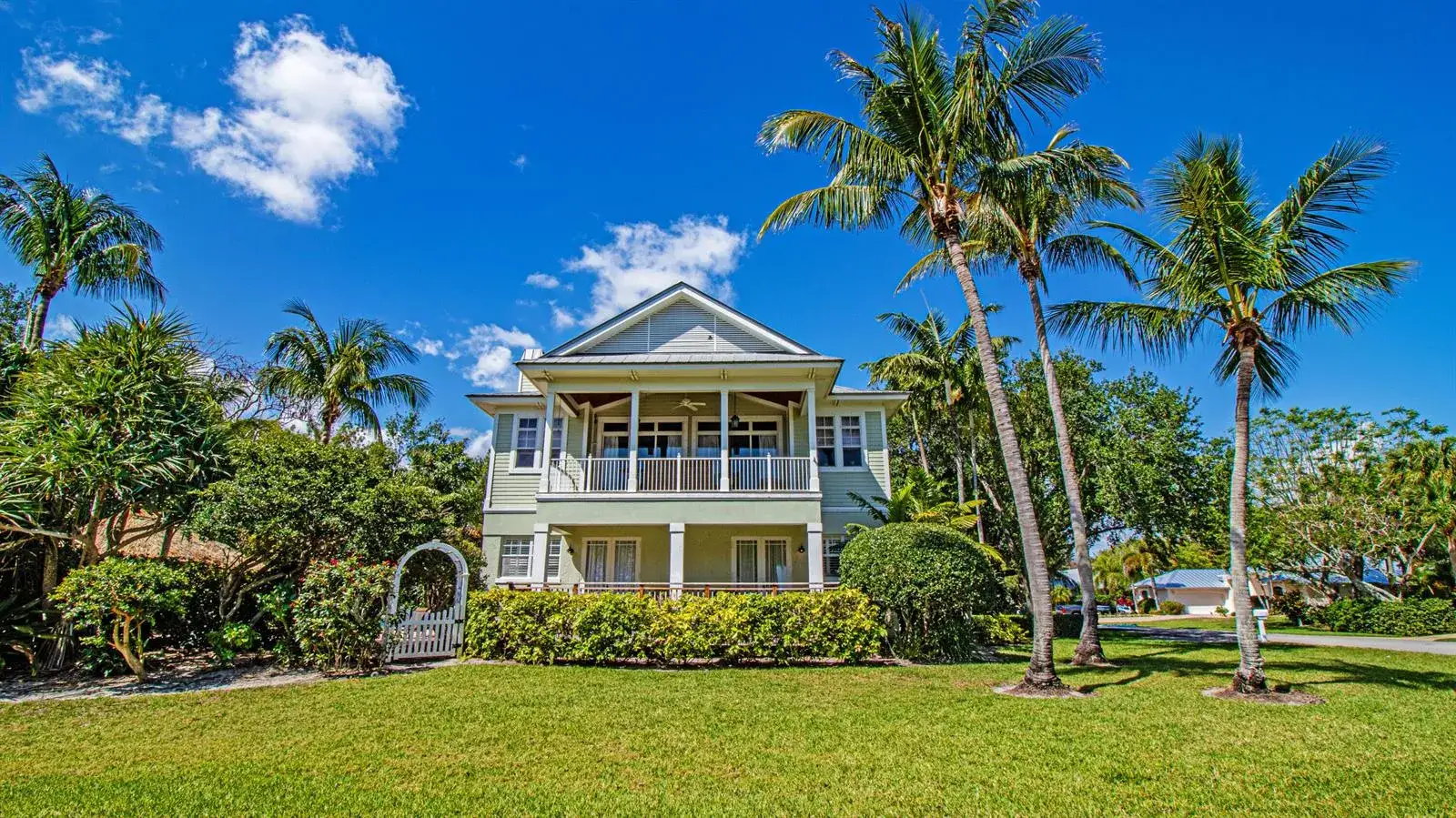 5592 SE Reef Way, Stuart FL 34997