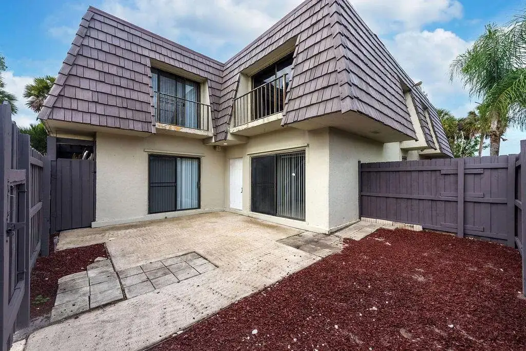 1773 N Congress Avenue, West Palm Beach FL 33401 photo 4