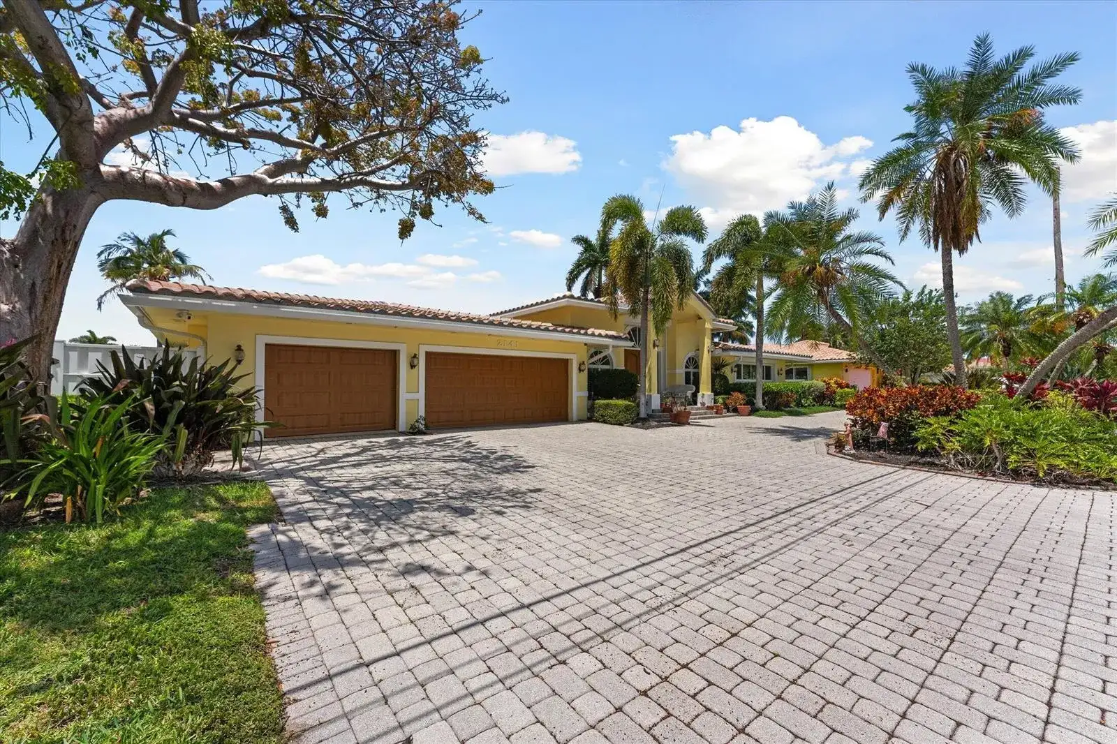 2141 NE 29th Street, Lighthouse Point FL 33064 photo 3