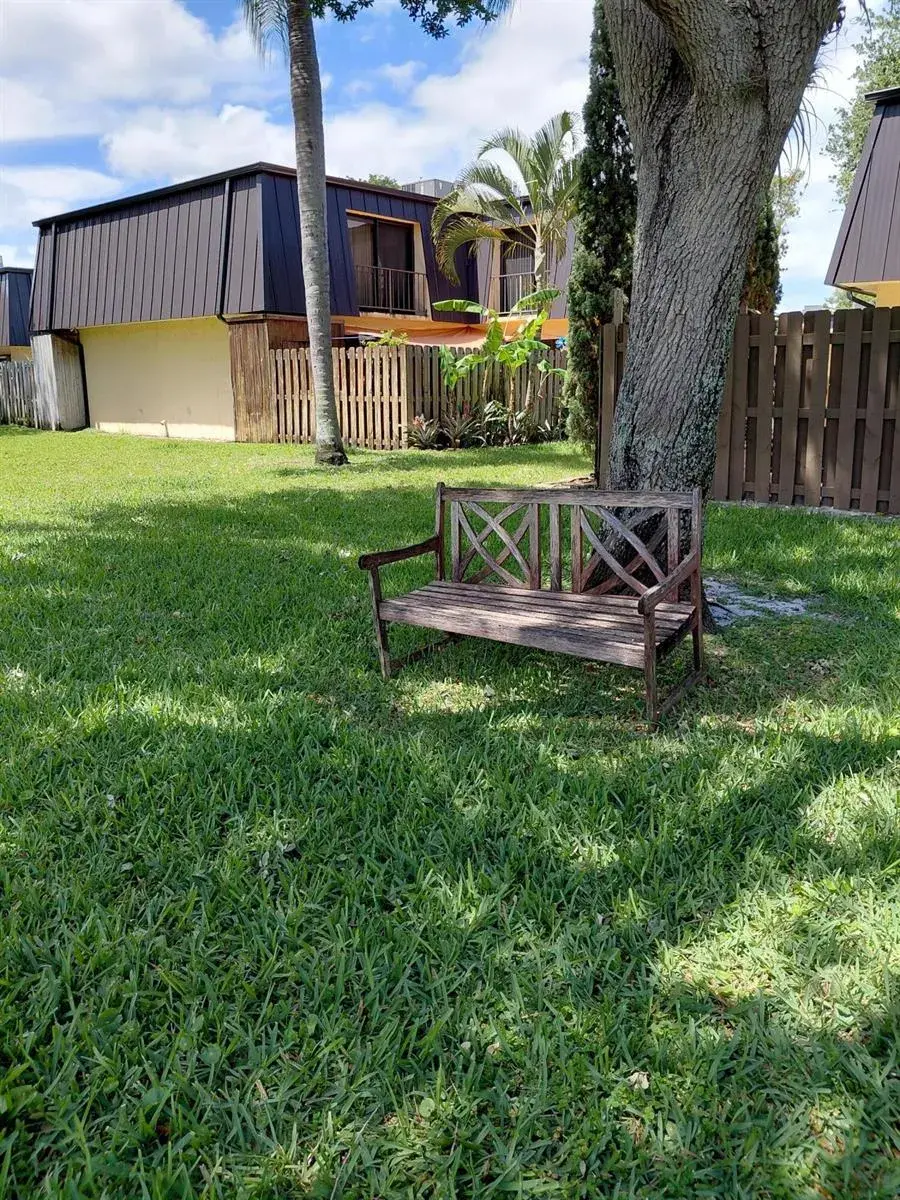 2403 S Waterside Drive # 2403, Lake Worth FL 33461