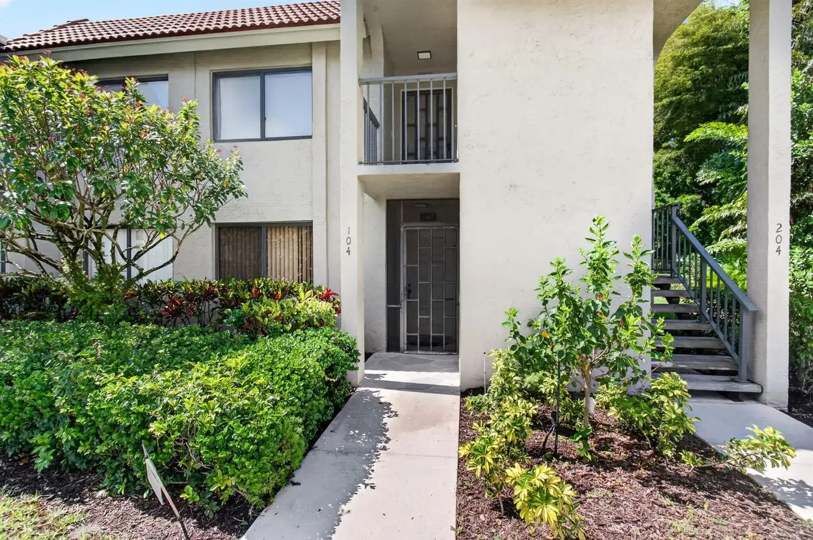 5561 Fairway Park Drive # 104, Boynton Beach FL 33437 photo 2