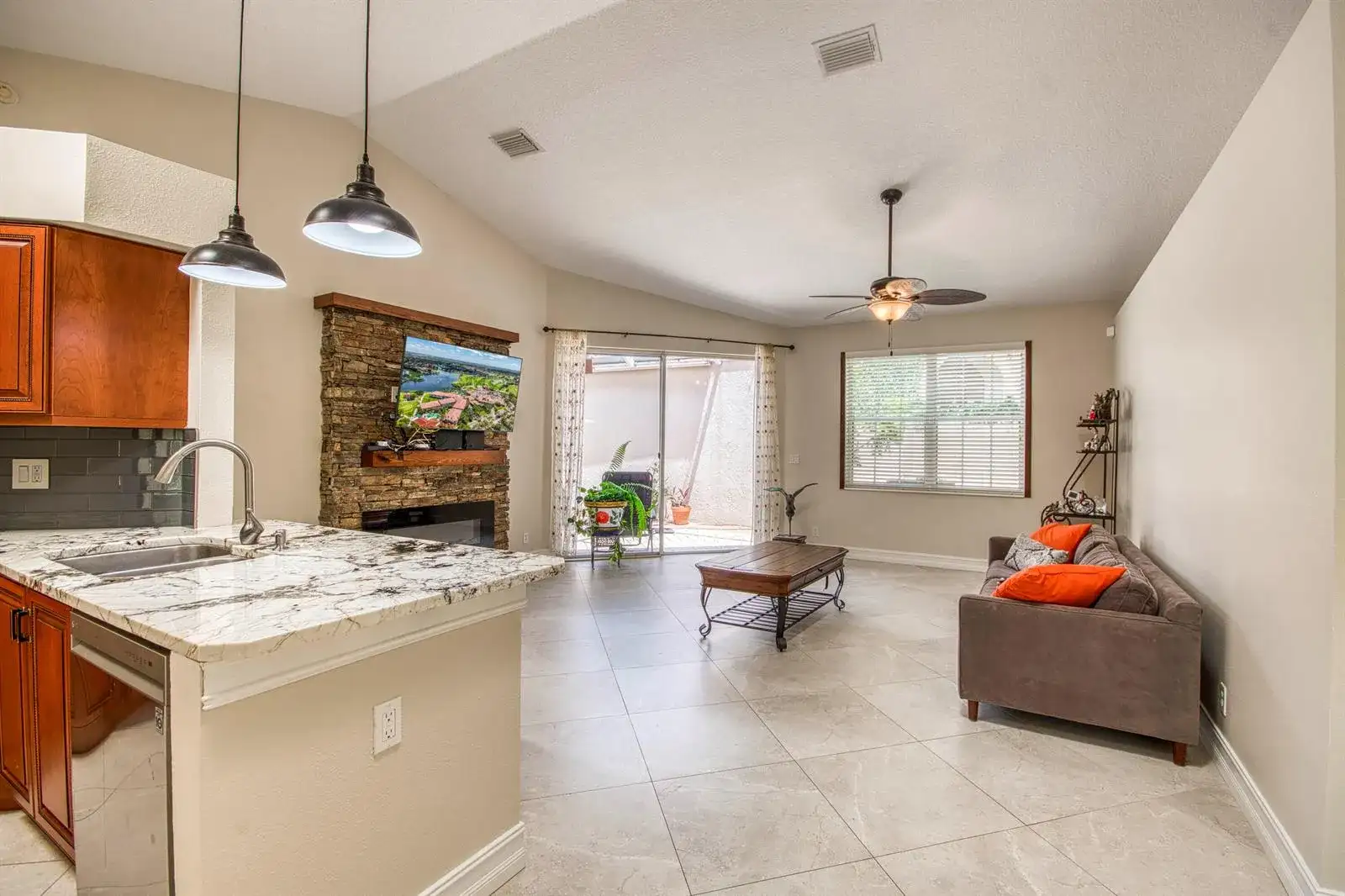 20 Via Aurelia, Palm Beach Gardens FL 33418 photo 2