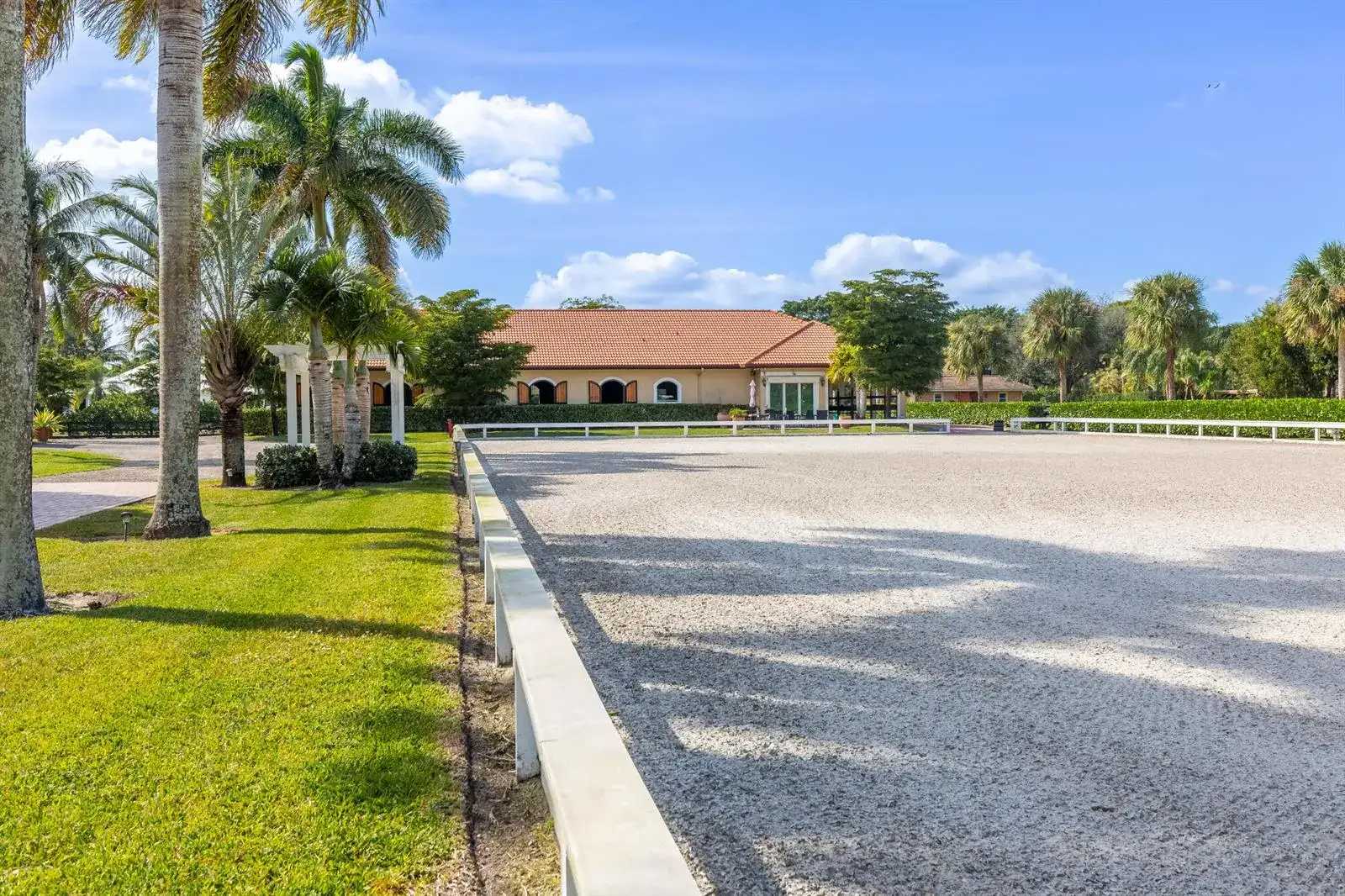 14943 Paddock Drive, Wellington FL 33414 photo 2