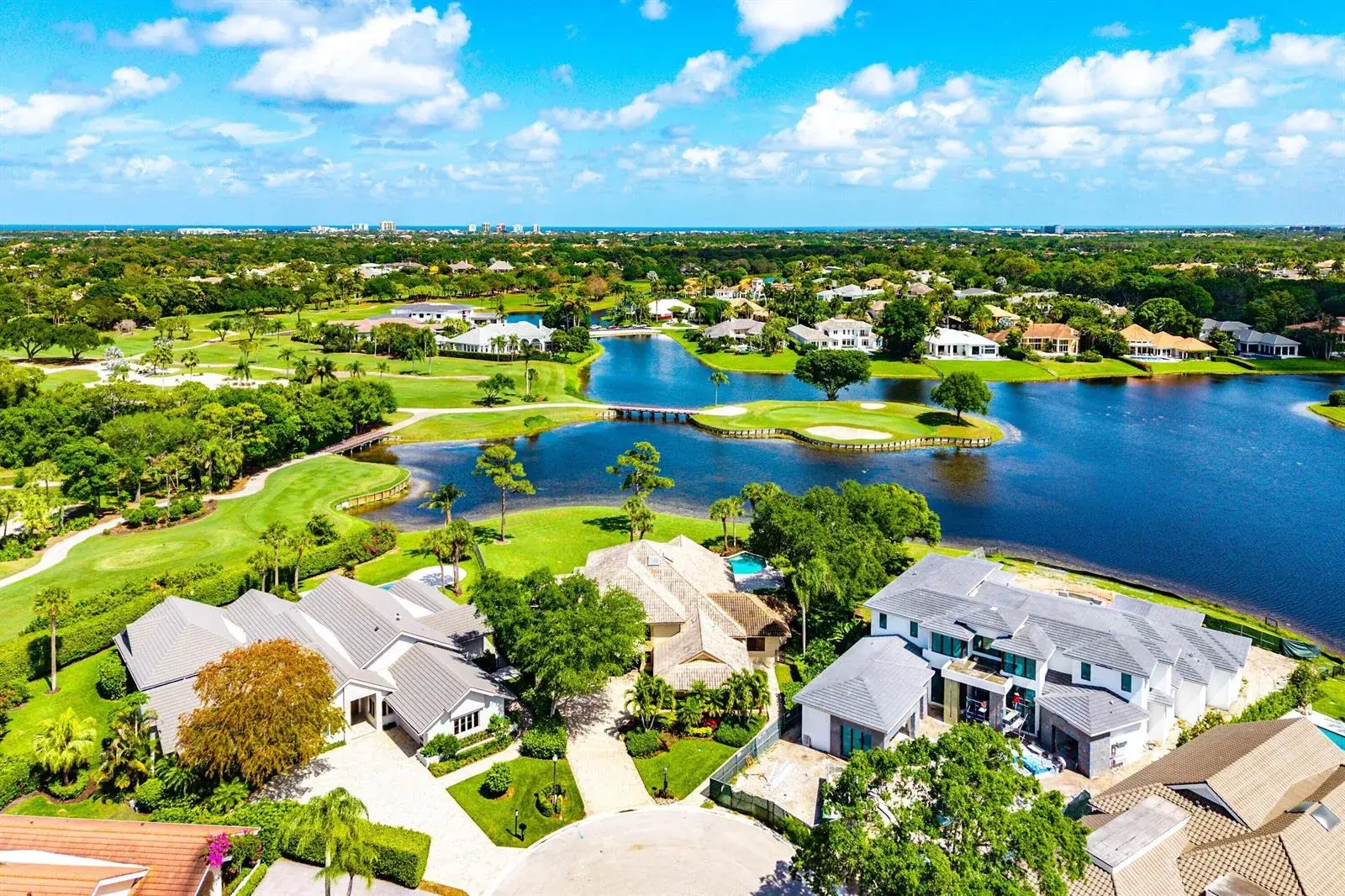 3566 Loire Lane, Palm Beach Gardens FL 33410