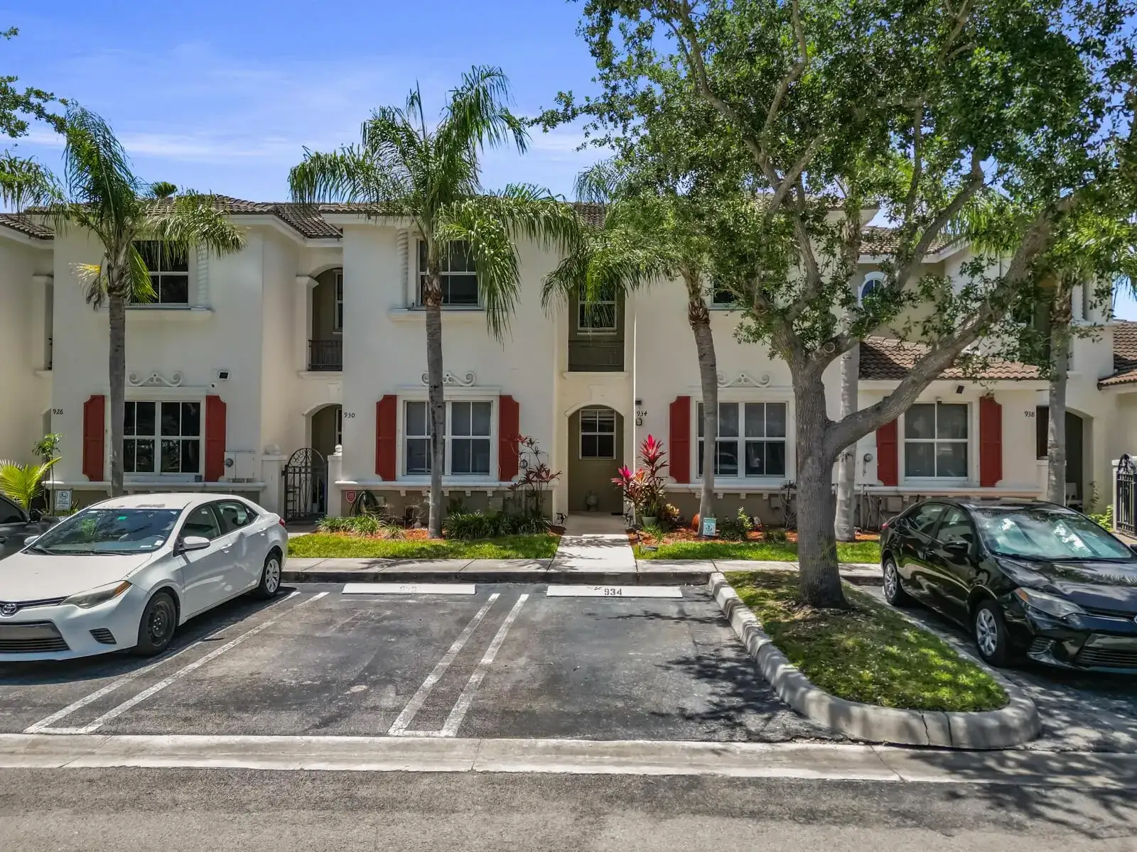 934 NE 42nd Terrace, Homestead FL 33033