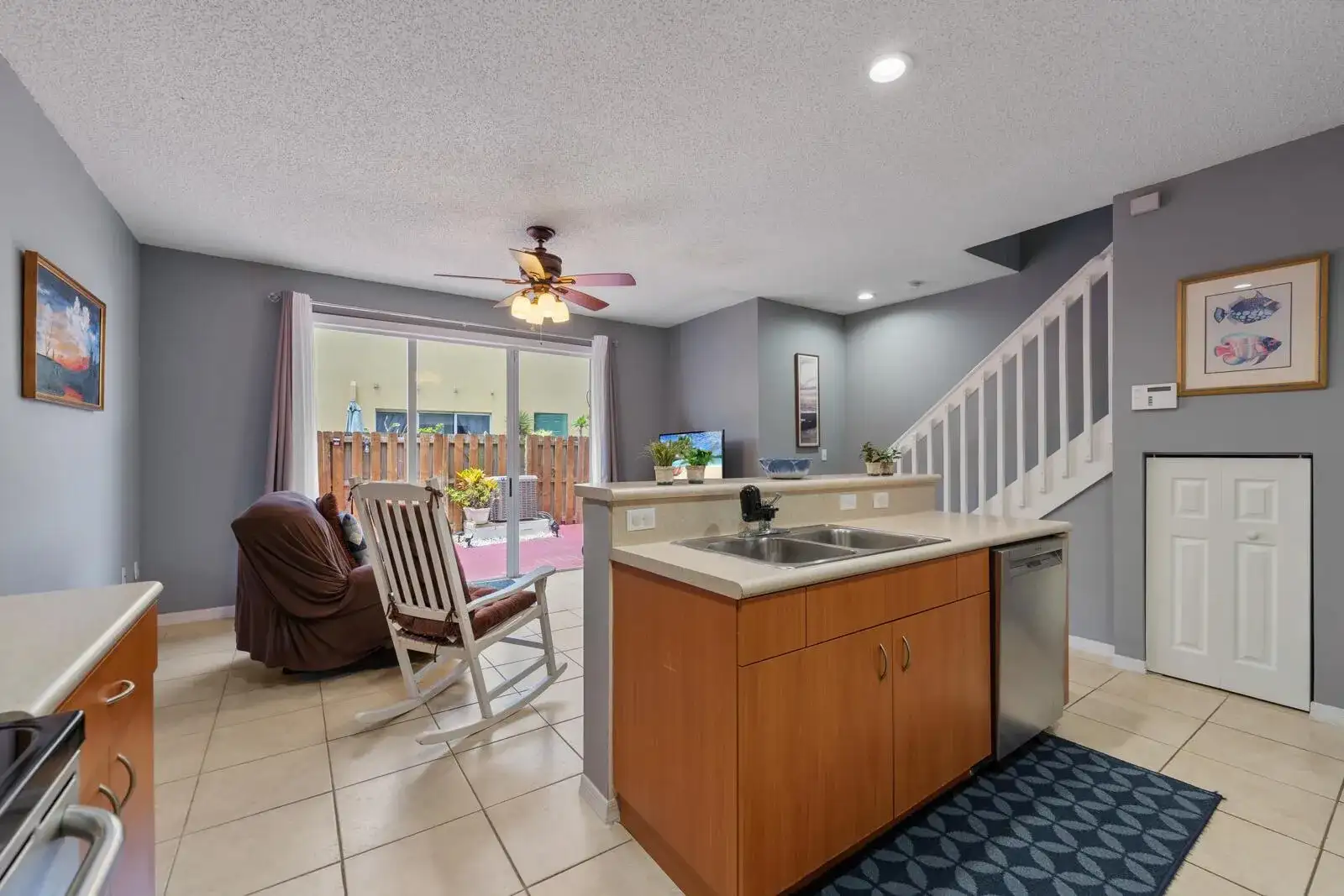 934 NE 42nd Terrace, Homestead FL 33033 photo 2