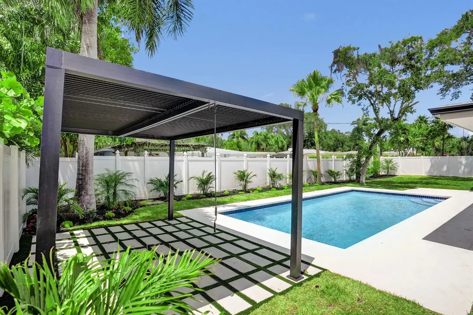 669 SW 3rd Street, Boca Raton FL 33486 photo 5