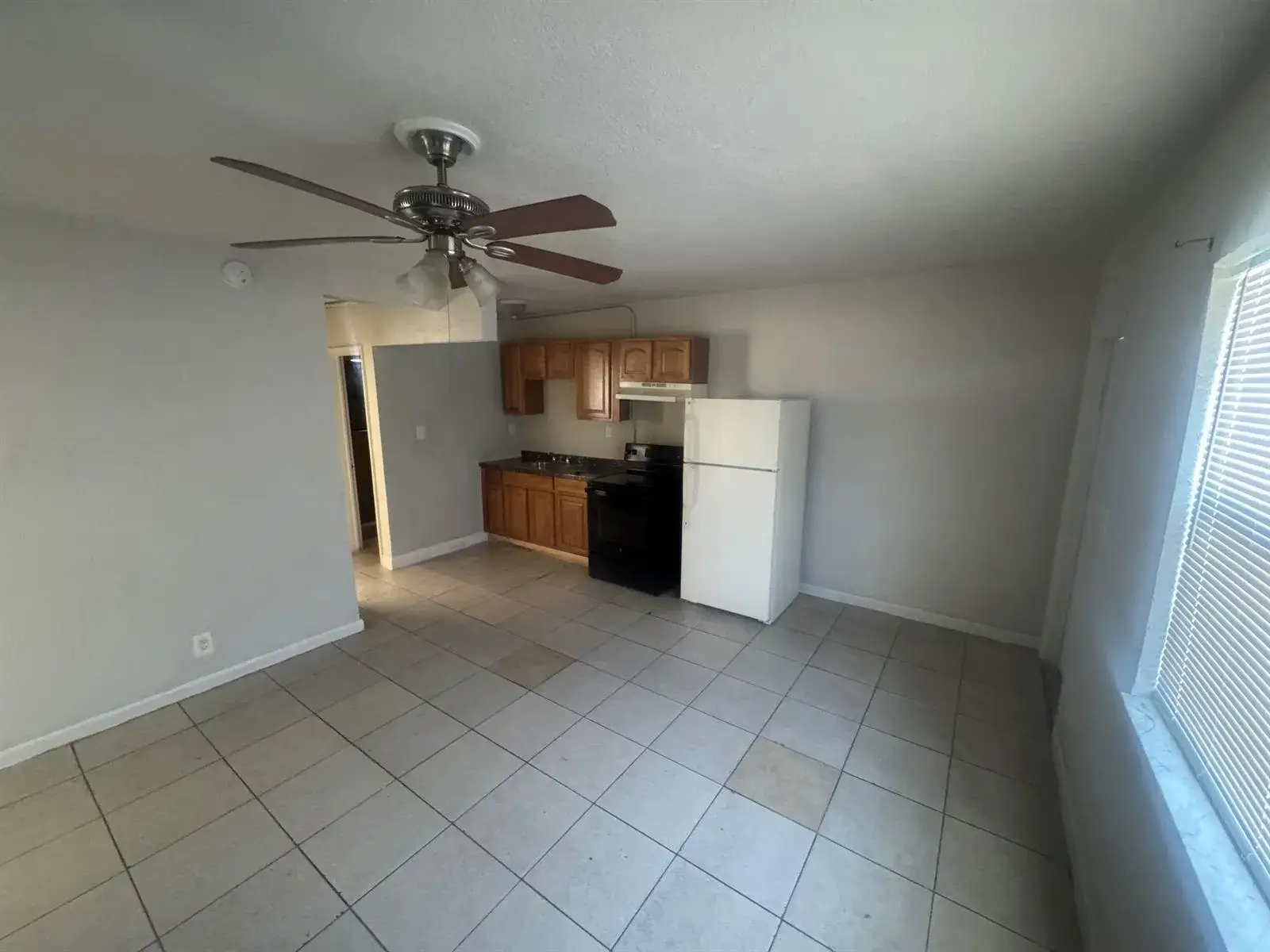 4401 SW 20th Street # 5, West Park FL 33023